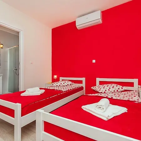 Matanovi Dvori וילה *